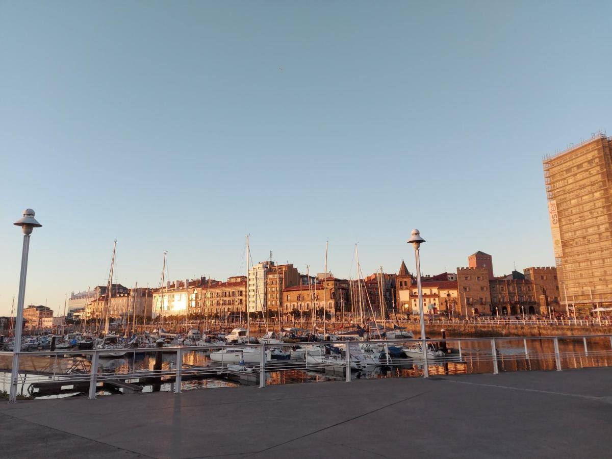 La Galeria De San Lorenzo Gijón Extérieur photo